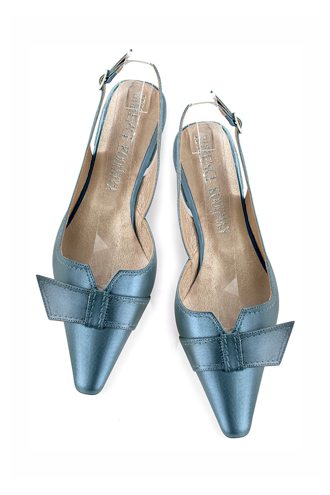 Women's peacock blue slingback dress shoes, with a knot on the front. Tapered toe. Low block heels - Top view